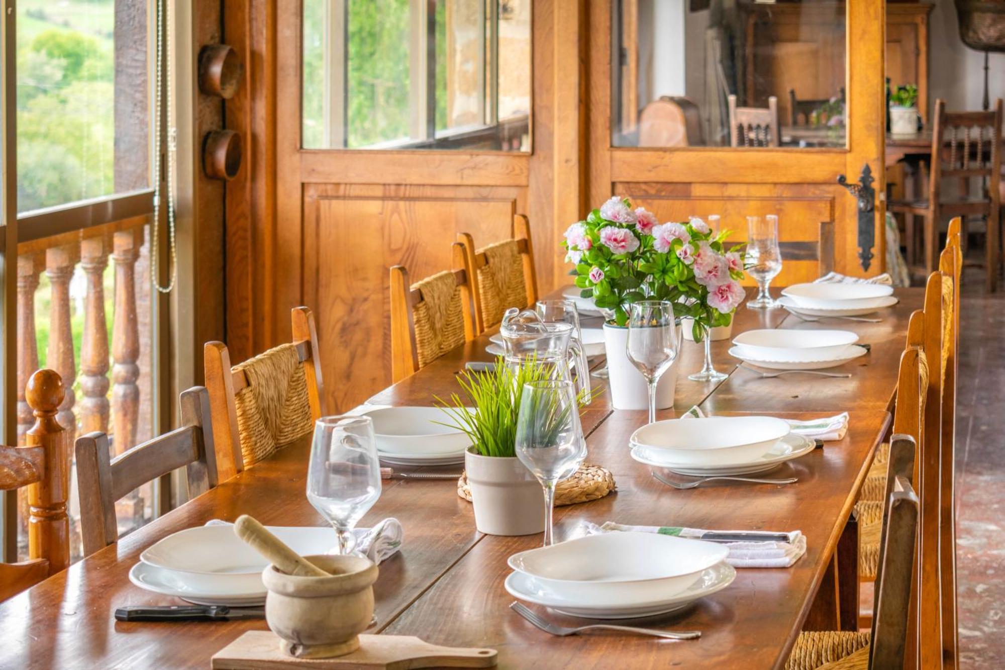 Casa Rural Arotzenia, Hogar Rustico En Pleno Valle De La Ulzama Lizaso 外观 照片