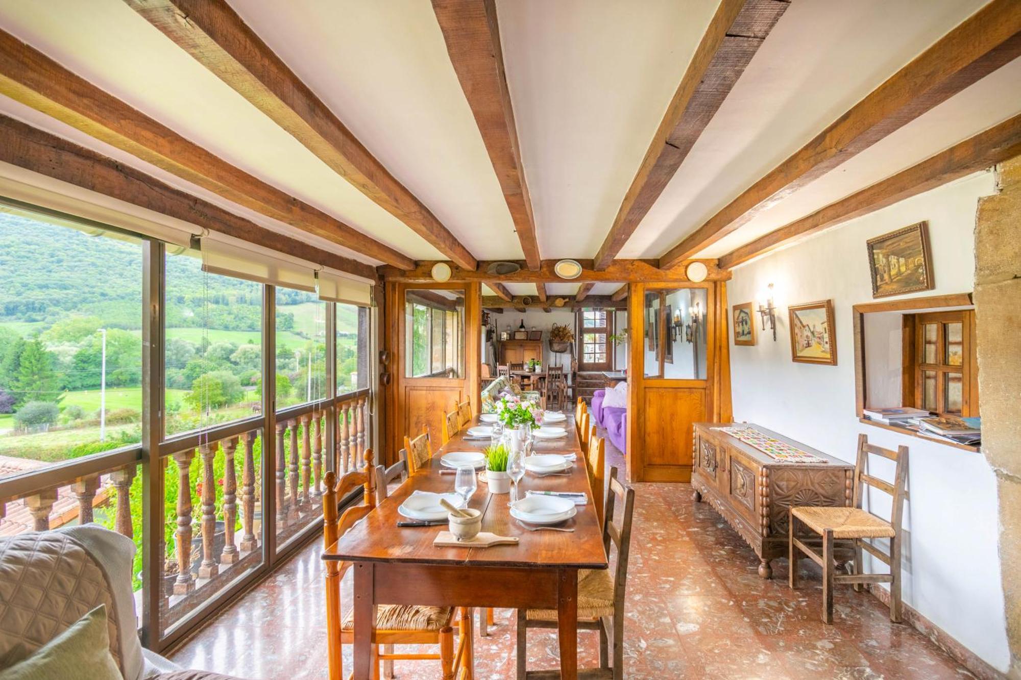 Casa Rural Arotzenia, Hogar Rustico En Pleno Valle De La Ulzama Lizaso 外观 照片